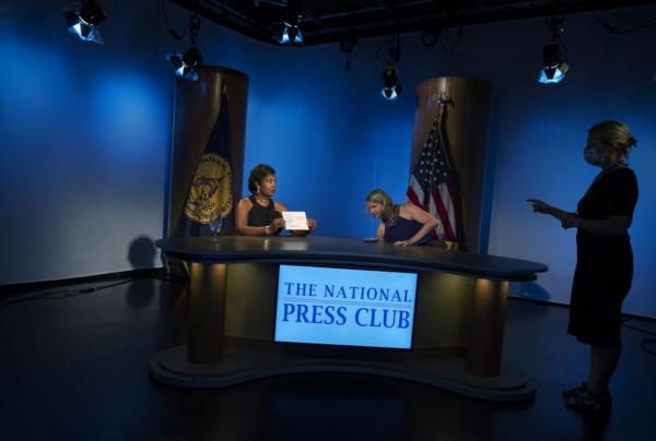 National Press Club President Lisa Nicole Matthews and NPC Journalism Institute President Angela Greiling Keane
